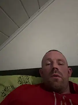 Snapshot of superbertok chatting on November 2025 06:18:01 PM superbertok online show from November 2025 06:18:01 PM