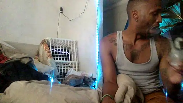 DREGO4LOVE online show from June 2026 12:32:02 AM