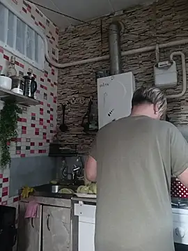 MilkySky online show from February 2026 01:18:01 PM