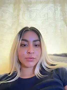 Elina Hills online show from March 2026 06:33:01 PM