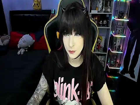 Yummy dark online show from February 2026 04:44:01 AM