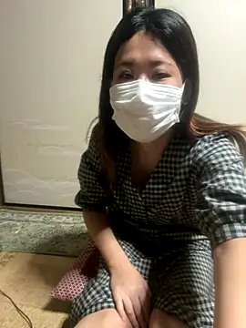 Snapshot of tsuk4s4_ chatting on November 2025 02:43:02 AM tsuk4s4  online show from November 2025 02:43:02 AM