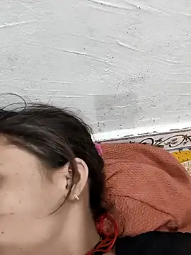 Cute Arushi online show from November 2025 06:18:01 PM