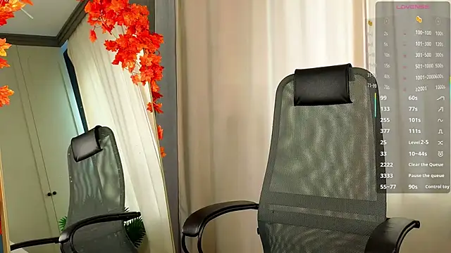 tinyanie online show from November 2025 06:27:01 AM