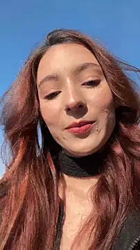 LilluKatten online show from November 2025 09:44:02 AM