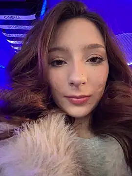 LilluKatten online show from February 2026 10:35:01 AM