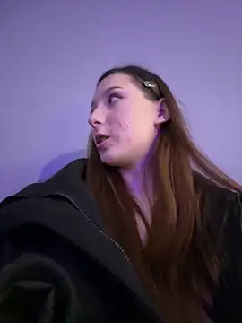 LilluKatten online show from March 2026 11:47:02 AM