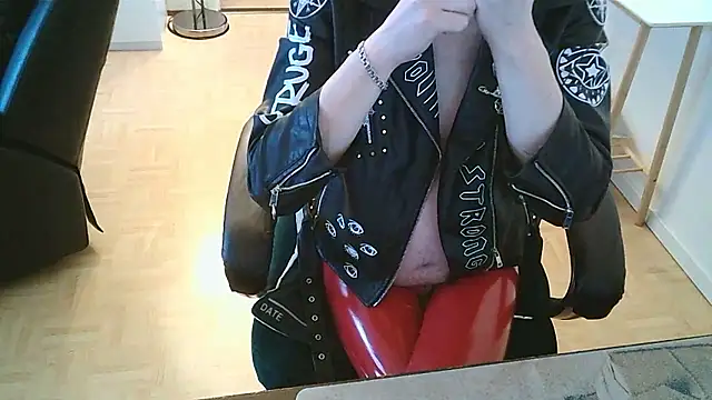 Snapshot of NahkaSami chatting on January 2026 11:48:02 AM NahkaSami online show from January 2026 11:48:02 AM