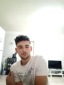 Snapshot of yasinesra757_ chatting on December 2025 01:18:01 PM yasinesra757 online show from December 2025 01:18:01 PM