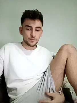 Snapshot of yasinesra757_ chatting on January 2026 03:50:02 PM yasinesra757 online show from January 2026 03:50:02 PM