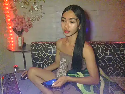 queensilver online show from December 2025 03:54:01 PM