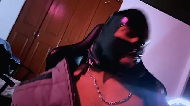 3v1l online show from November 2025 11:42:02 AM