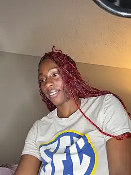 MadameMuse online show from December 2025 05:15:02 AM