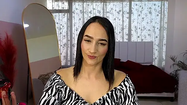 Snapshot of malen_fitnessmilf chatting on June 2026 07:57:02 PM malen fitnessmilf online show from June 2026 07:57:02 PM