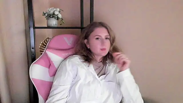 Snapshot of JeniceNagg chatting on November 2025 09:22:02 AM JeniceNagg online show from November 2025 09:22:02 AM