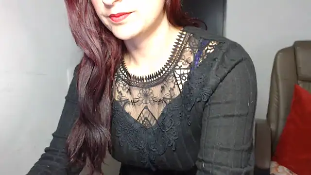kristelltender1 online show from July 2026 11:03:01 PM