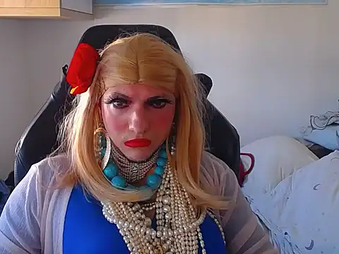 VanesaCrossic online show from July 2026 09:57:01 AM