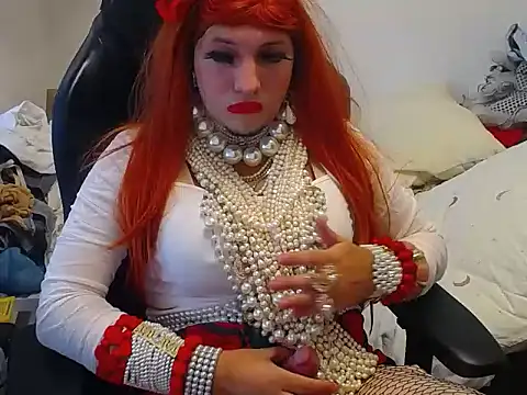 VanesaCrossic online show from July 2026 11:42:02 AM