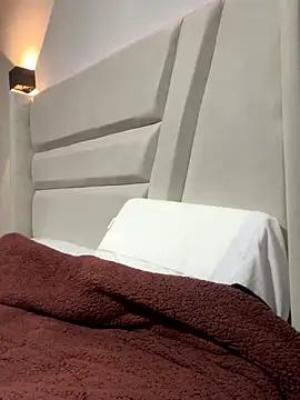 Snapshot of Kat_Joe chatting on November 2025 09:59:02 PM Kat Joe online show from November 2025 09:59:02 PM