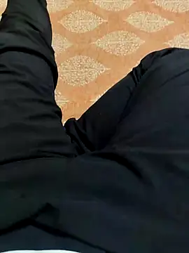 Snapshot of Your_lover_real chatting on November 2025 05:07:02 AM Your lover real online show from November 2025 05:07:02 AM