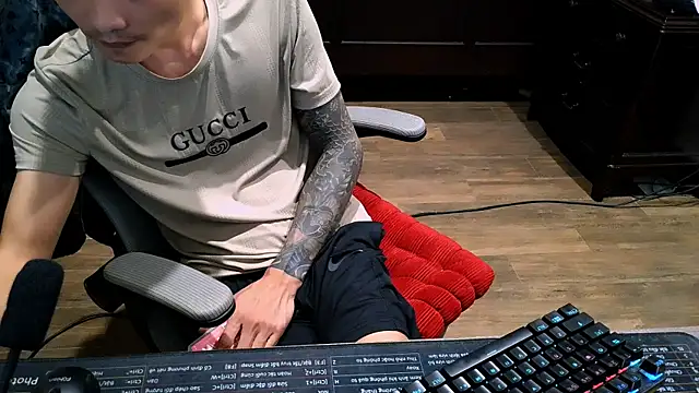  lulu9999  online show from November 2025 02:21:02 PM