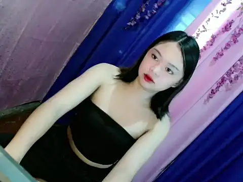 lustfullakim online show from November 2025 05:07:02 AM