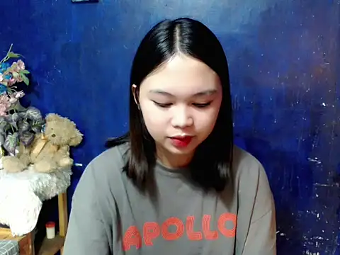 lustfullakim online show from January 2026 01:27:02 PM