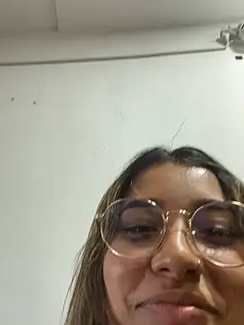 liahot69 online show from June 2026 01:55:02 AM
