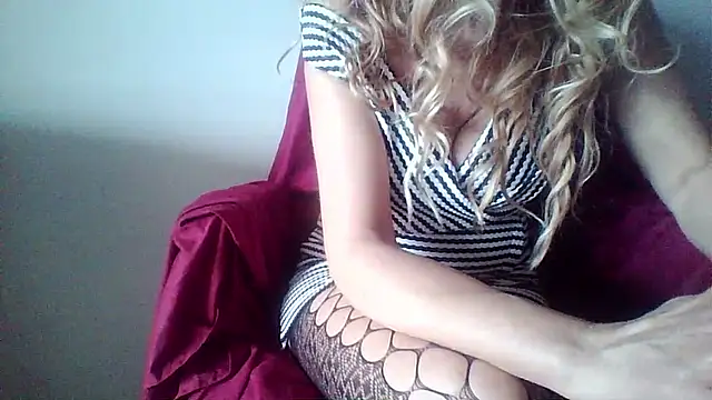 salentinasexy online show from December 2025 07:57:02 AM