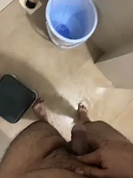 Snapshot of alan0ass chatting on November 2025 01:35:02 PM alan0ass online show from November 2025 01:35:02 PM