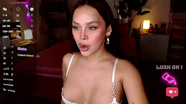 Lolitaloove69 online show from February 2026 07:44:02 PM