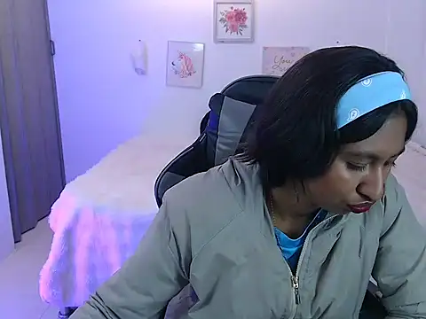 Samanta 777 online show from April 2026 08:18:02 AM