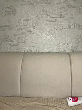 StarrySkylar online show from November 2025 01:55:01 PM