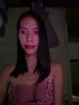 bellaUtops online show from March 2026 03:18:01 PM