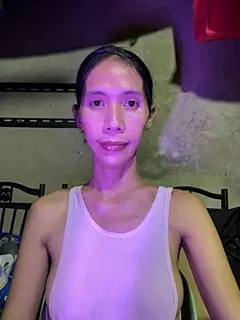 bellaUtops online show from April 2026 03:01:01 PM