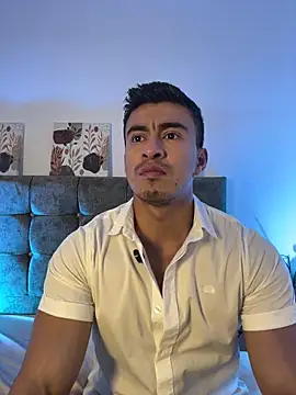 Chris Clarck online show from March 2026 07:07:01 PM