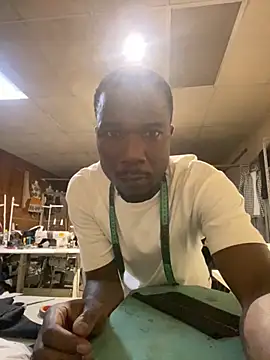 Ndodemnyamaxh online show from November 2025 08:21:02 PM