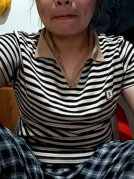 momo-ba online show from November 2025 09:44:02 AM