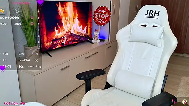 Myla-b online show from December 2025 10:58:02 PM