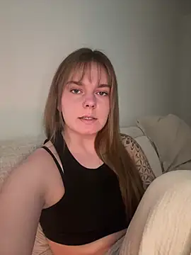 Snapshot of LisaFreierxx chatting on July 2026 04:13:01 PM LisaFreierxx online show from July 2026 04:13:01 PM