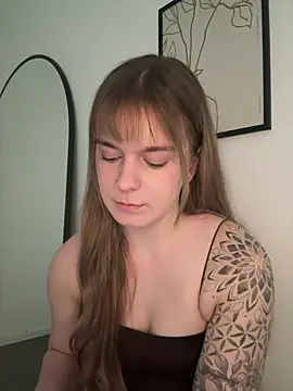 Snapshot of LisaFreierxx chatting on July 2026 11:31:02 AM LisaFreierxx online show from July 2026 11:31:02 AM