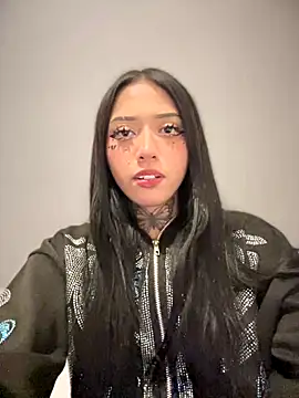 Snapshot of JIORYOvO chatting on November 2025 01:39:02 AM JIORYOvO online show from November 2025 01:39:02 AM