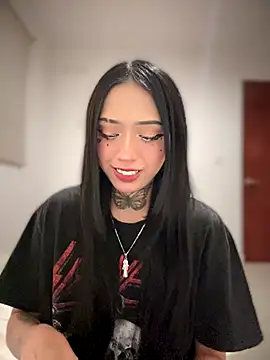 Snapshot of JIORYOvO chatting on November 2025 02:32:01 AM JIORYOvO online show from November 2025 02:32:01 AM