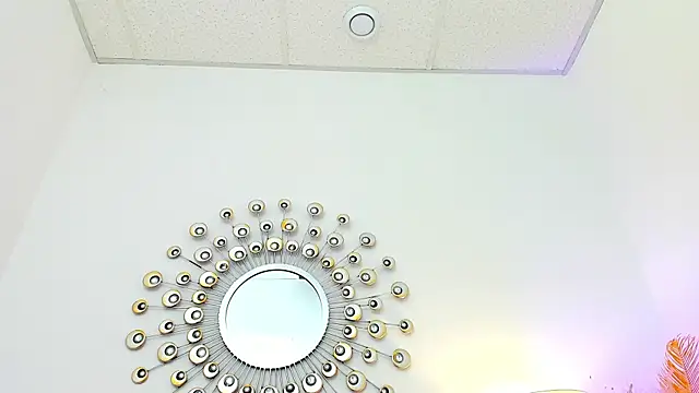 Snapshot of MonaRicci chatting on July 2026 05:31:02 AM MonaRicci online show from July 2026 05:31:02 AM