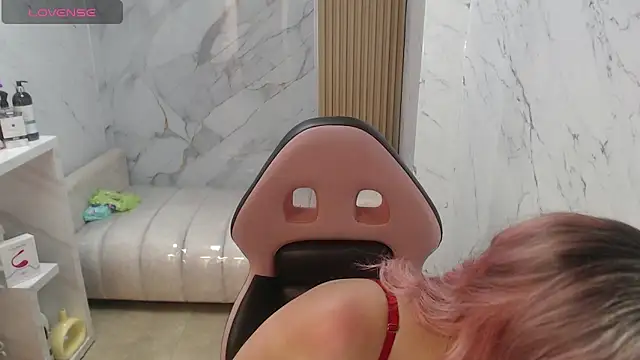 gabriella storm tf online show from February 2026 01:11:02 PM