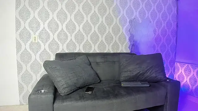 Boy savoy online show from January 2026 07:35:01 AM