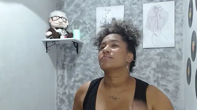 Snapshot of Ambar_foxy chatting on November 2025 07:36:02 PM Ambar foxy online show from November 2025 07:36:02 PM