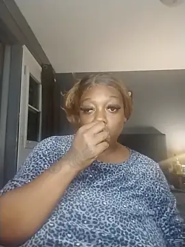 BiancaClarkson online show from November 2025 03:45:01 AM