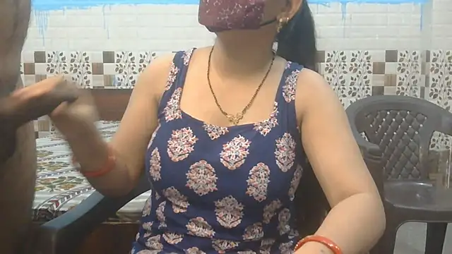 Snapshot of Sneha_lovely01 chatting on June 2026 12:17:01 PM Sneha lovely01 online show from June 2026 12:17:01 PM