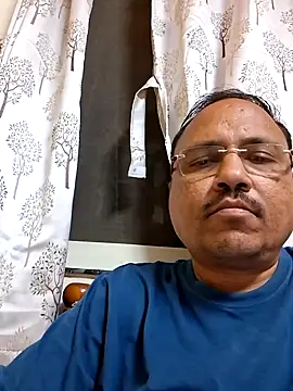 suraj696 online show from November 2025 06:07:02 PM